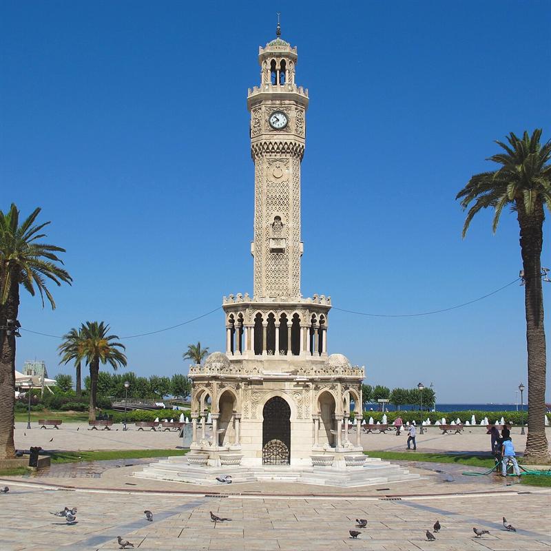 برج الساعة في إزمير
